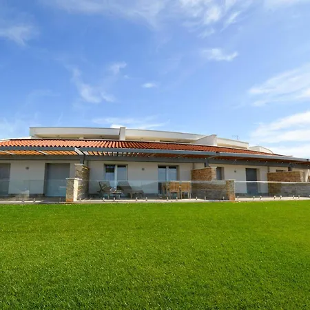 1 Bedroom Stunning In شقة
